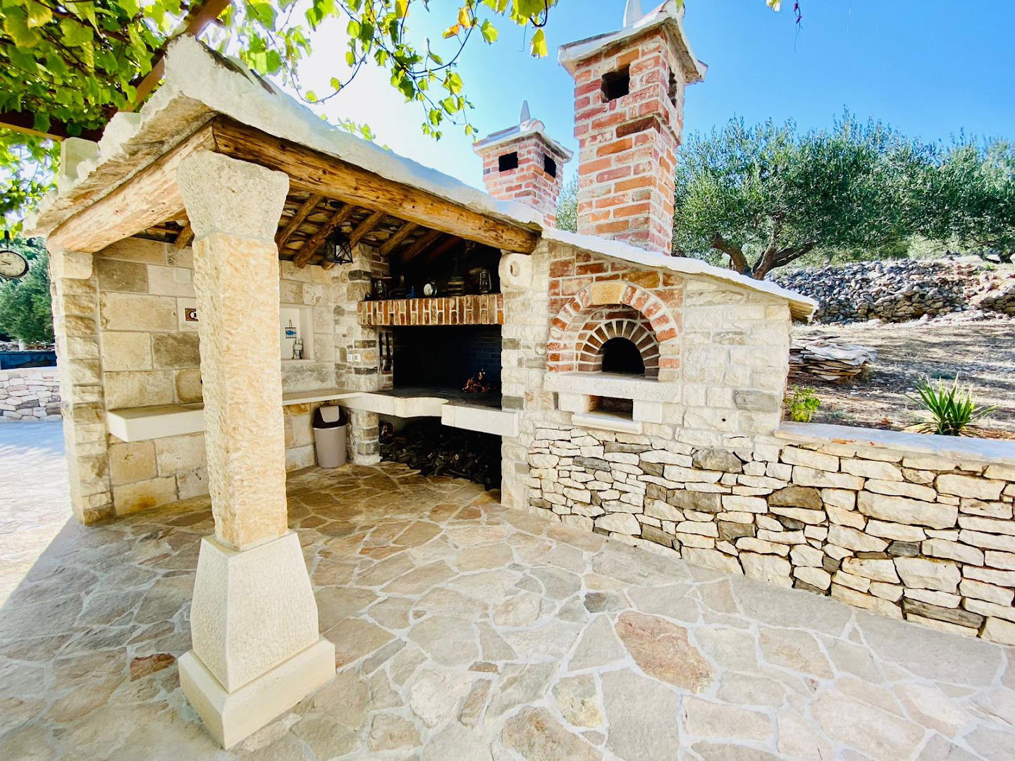 Villa Frida, Sumartin