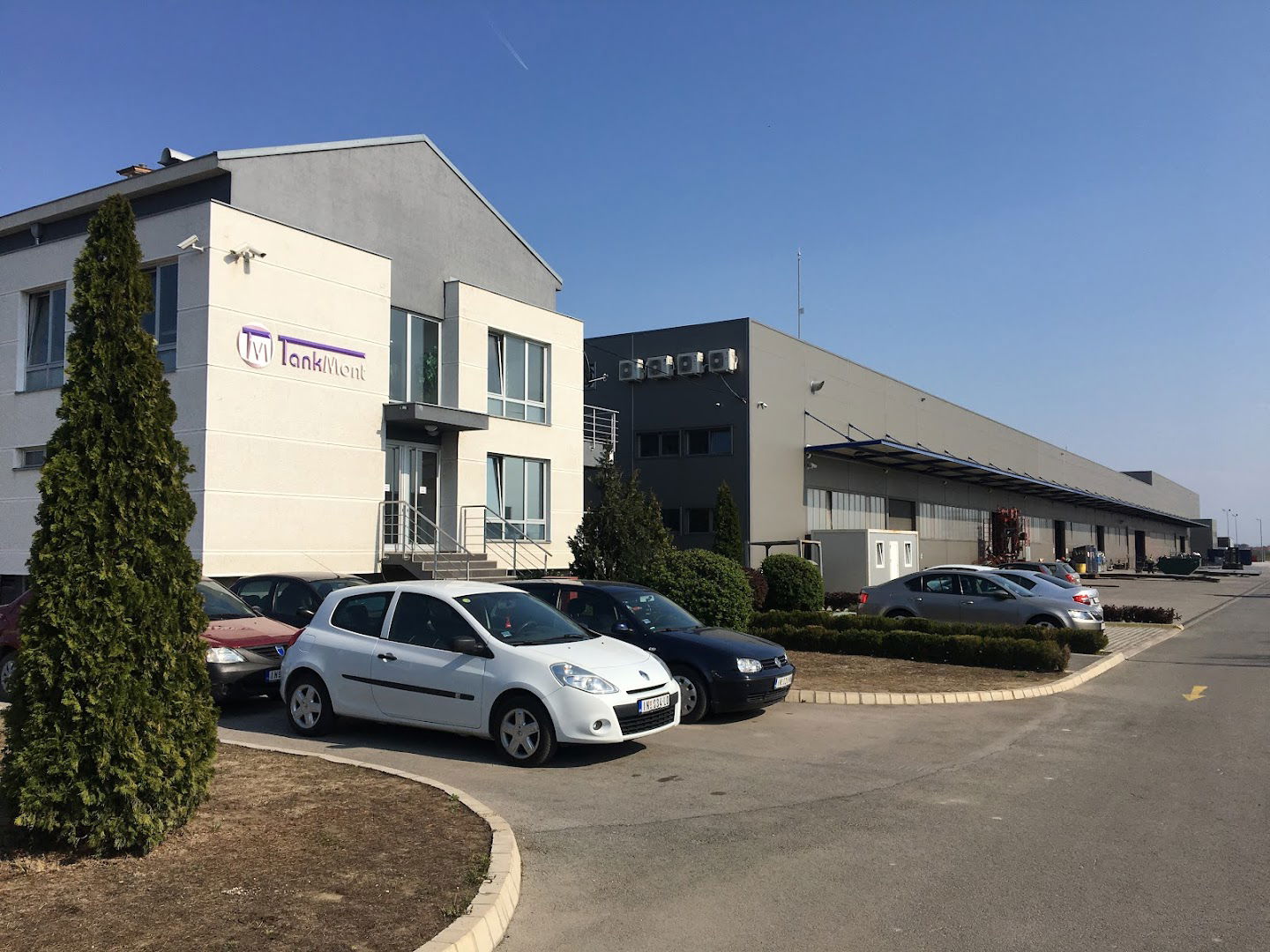 TANKMONT DOO BEOGRAD proizvodni pogon Stari Banovci