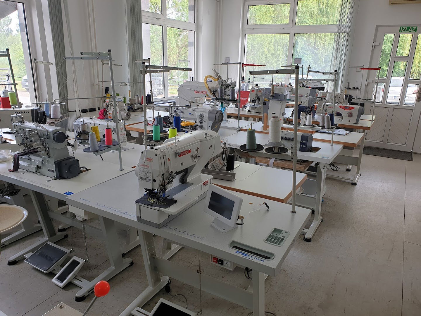 Feher Doo - Industrijske šivaće mašine