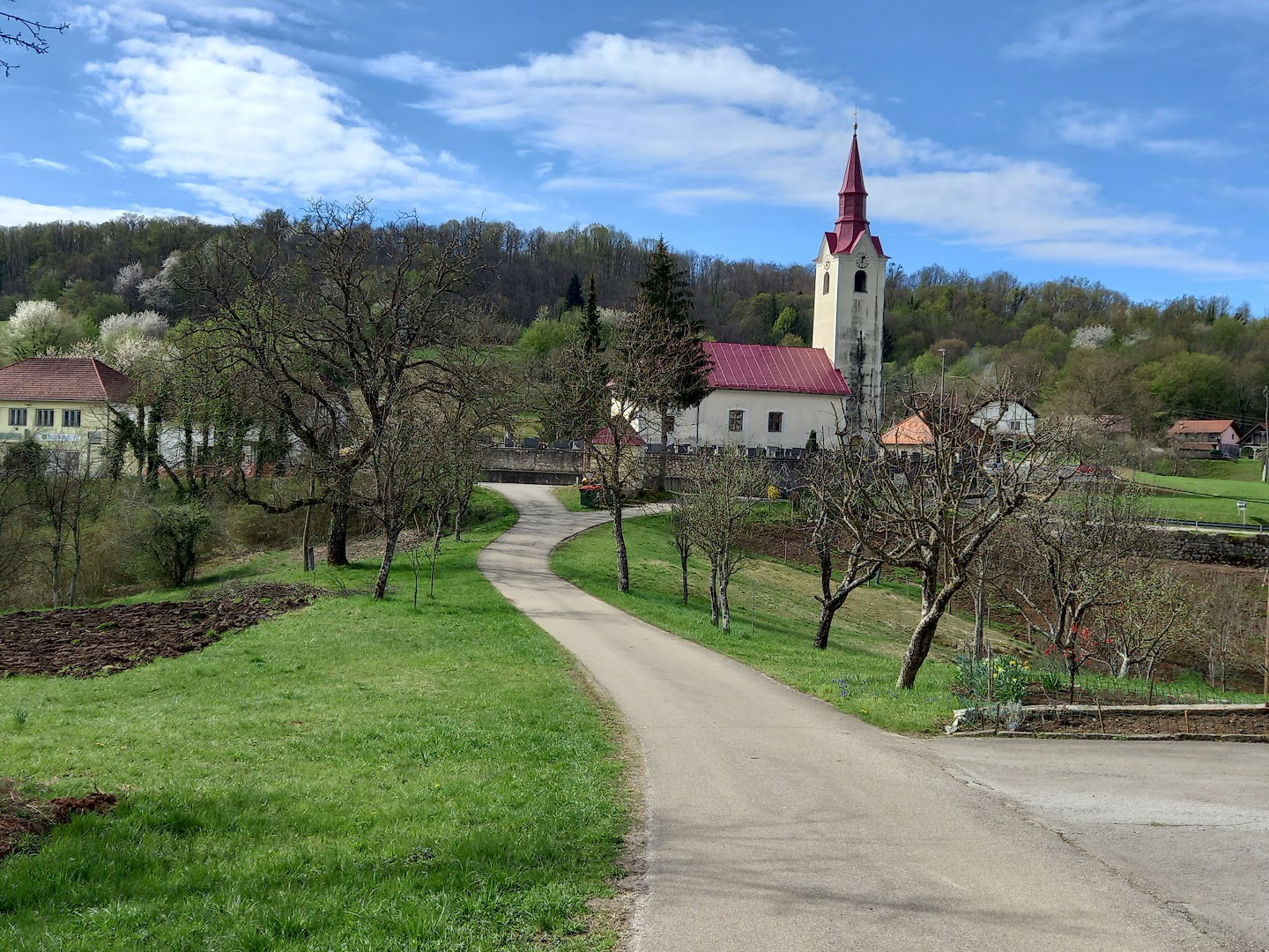 Turistična kmetija GRABRIJAN