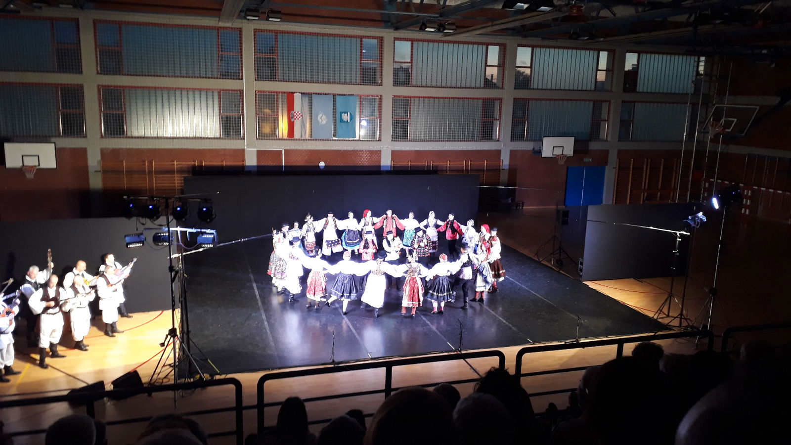 Sportska dvorana Molve