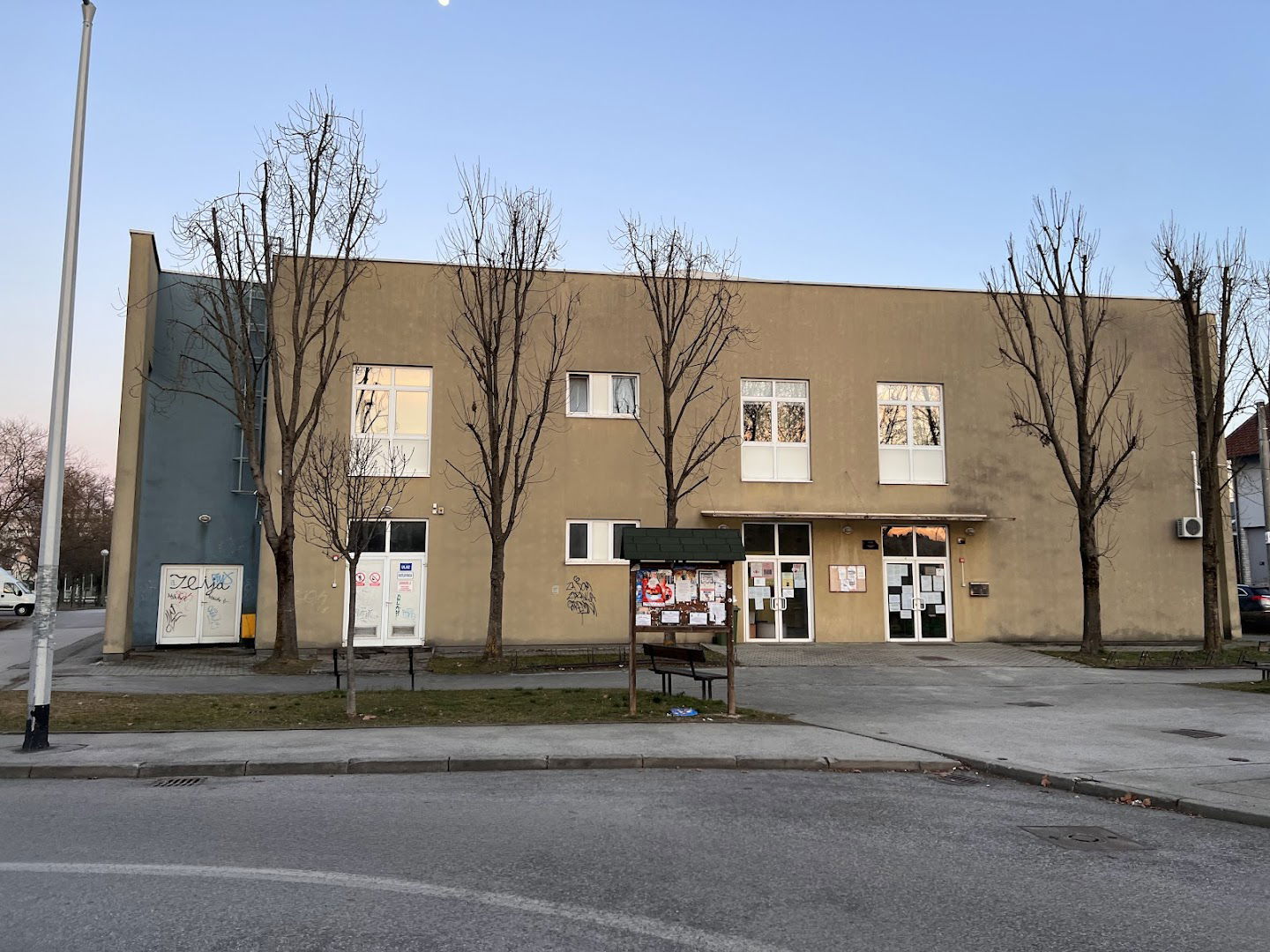 Dom zdravlja Prečko