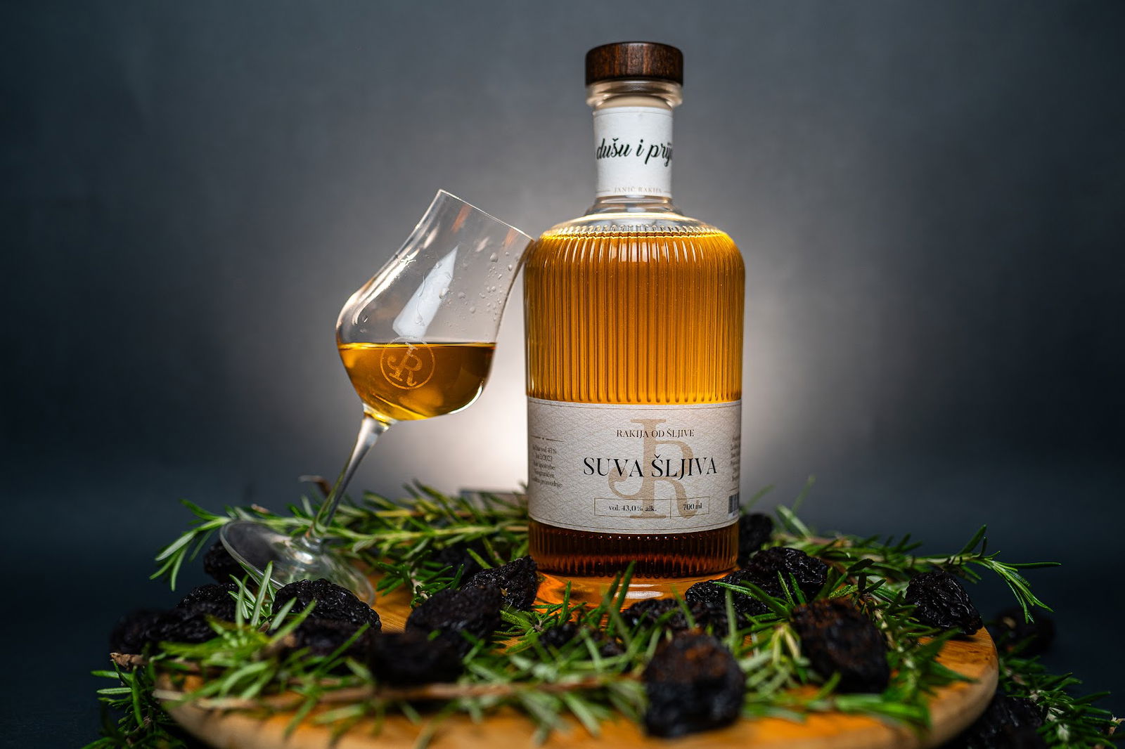 Za dušu i prijatelje - Janić rakija DOO