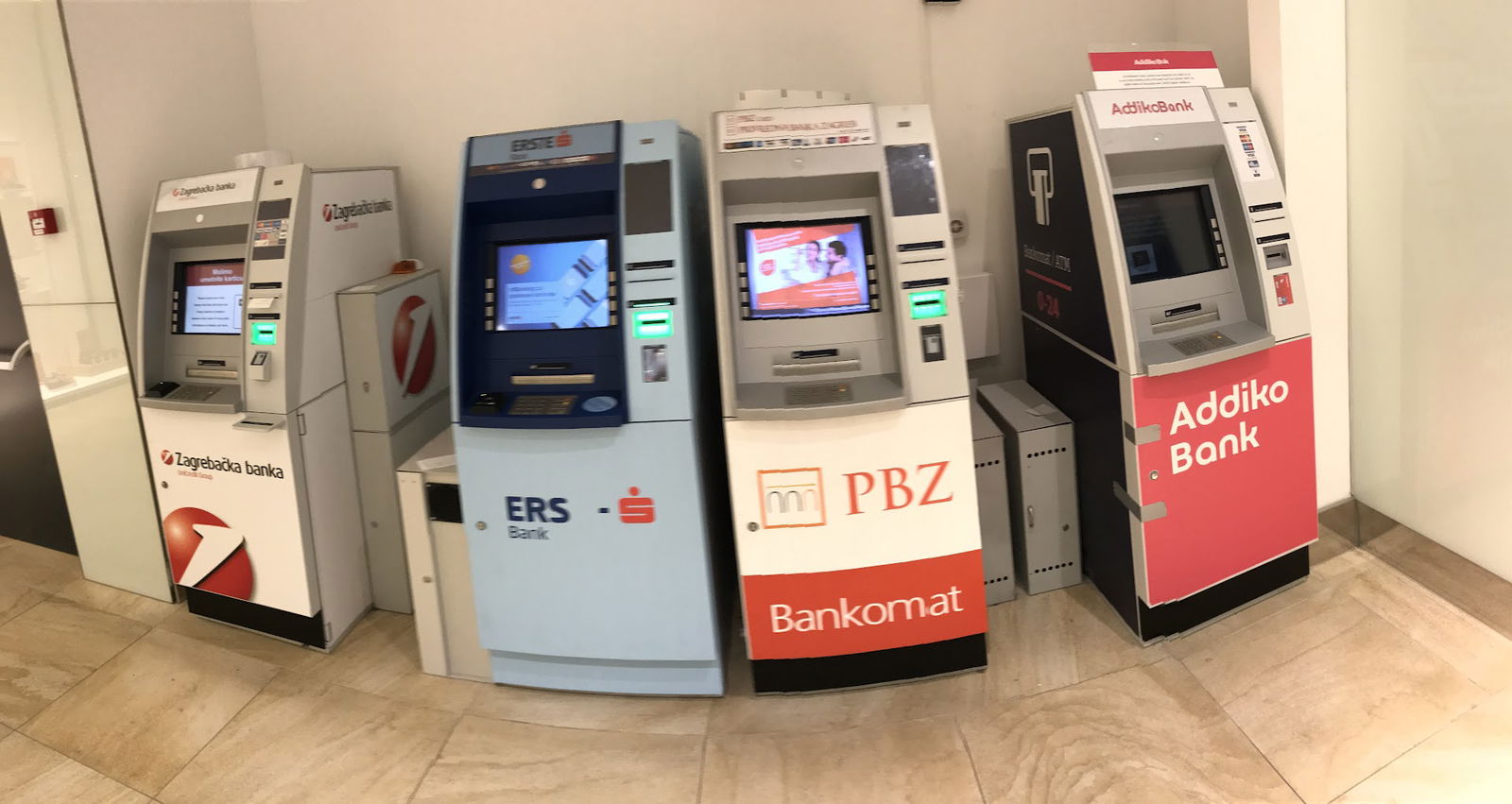 PBZ bankomat
