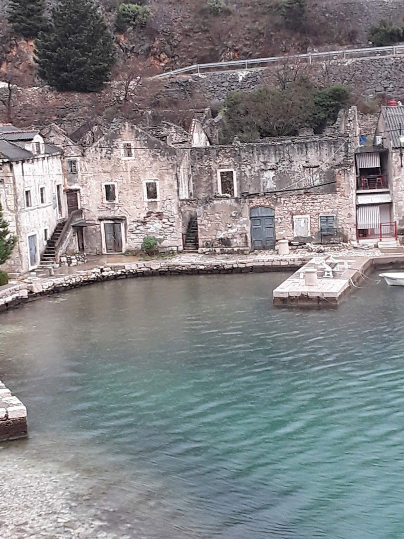 Odmaralište Lisarica