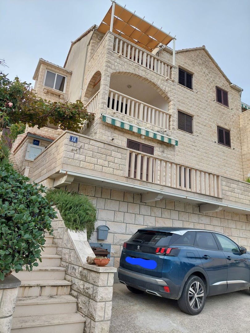 Apartments Pave 4210