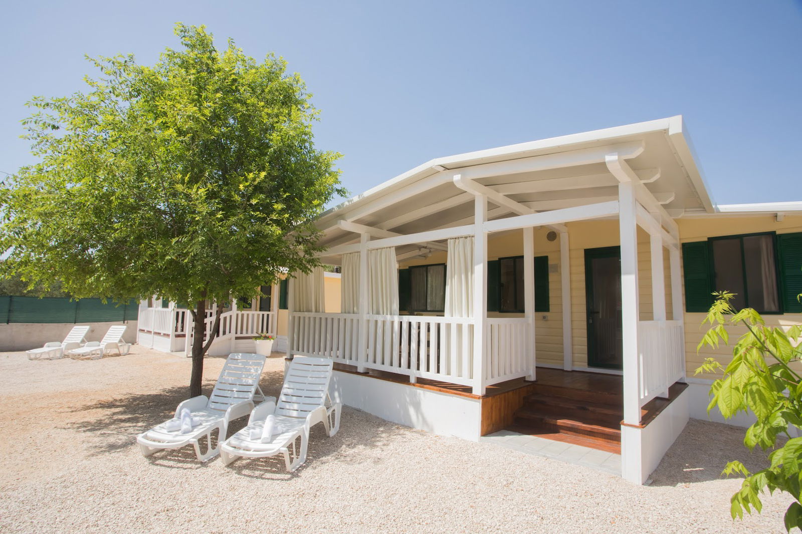 SUN apartments & camping