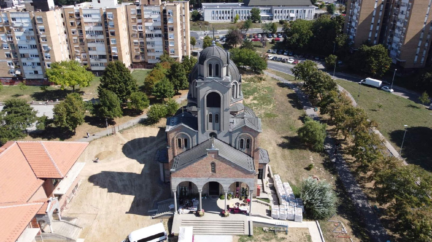 Храм светог Пантелејмона у Миријеву