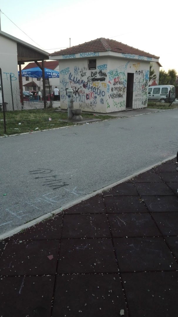 Терен за боћање