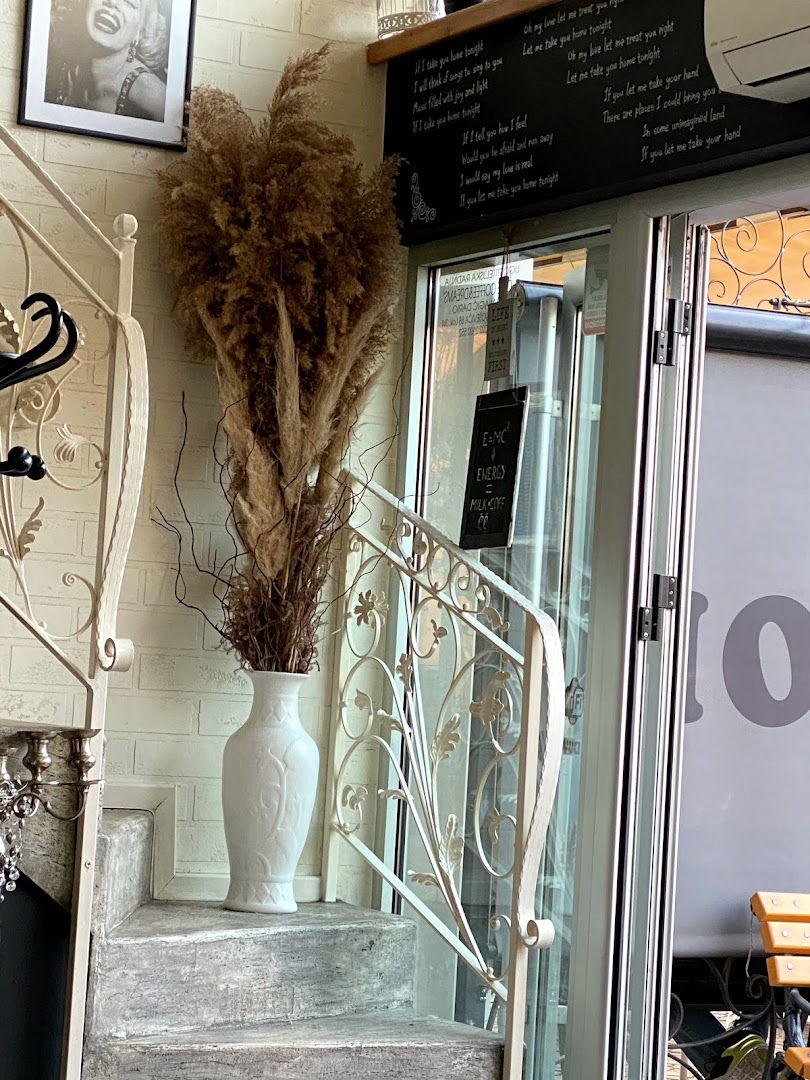 HOME -- Coffee&Dreams