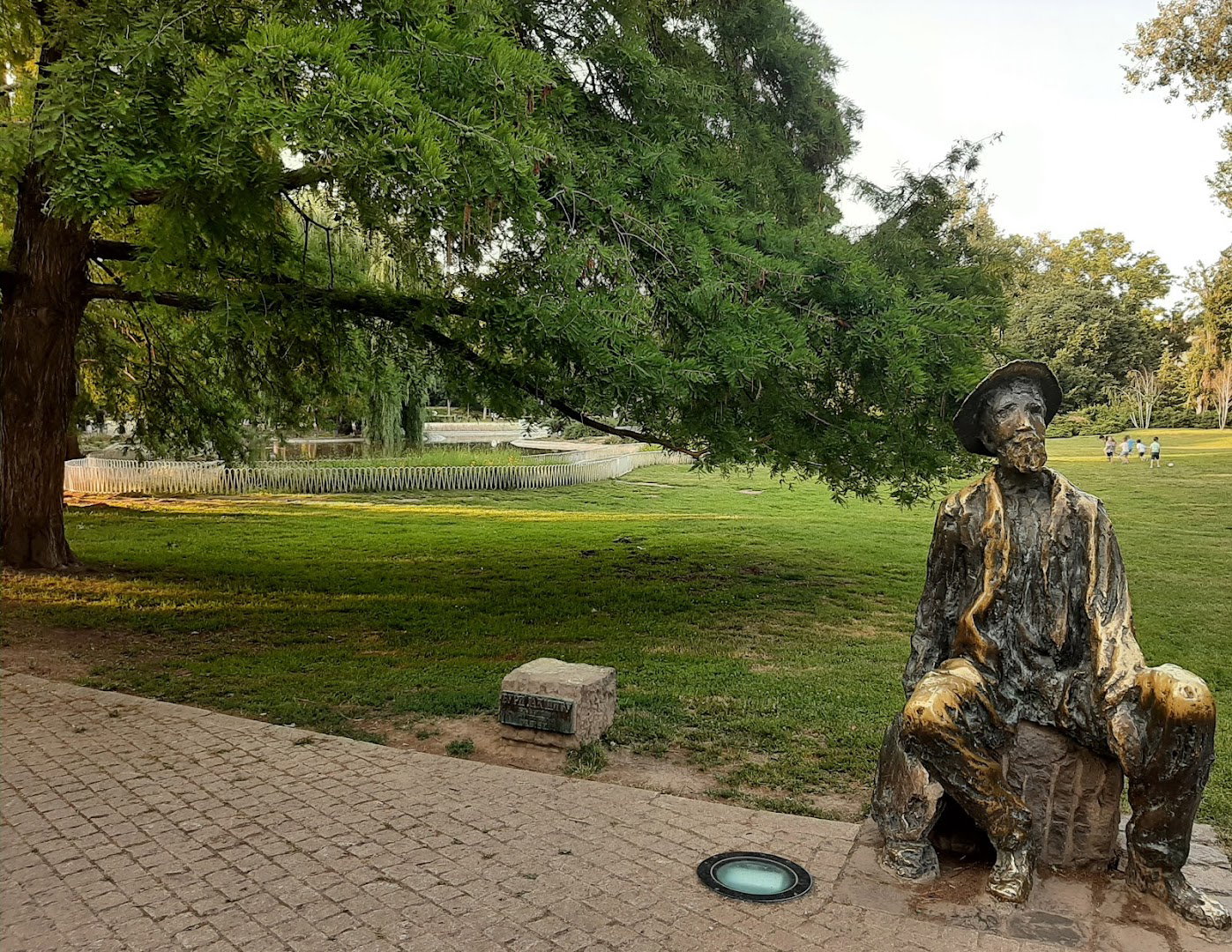 Statue of Đura Jakšić