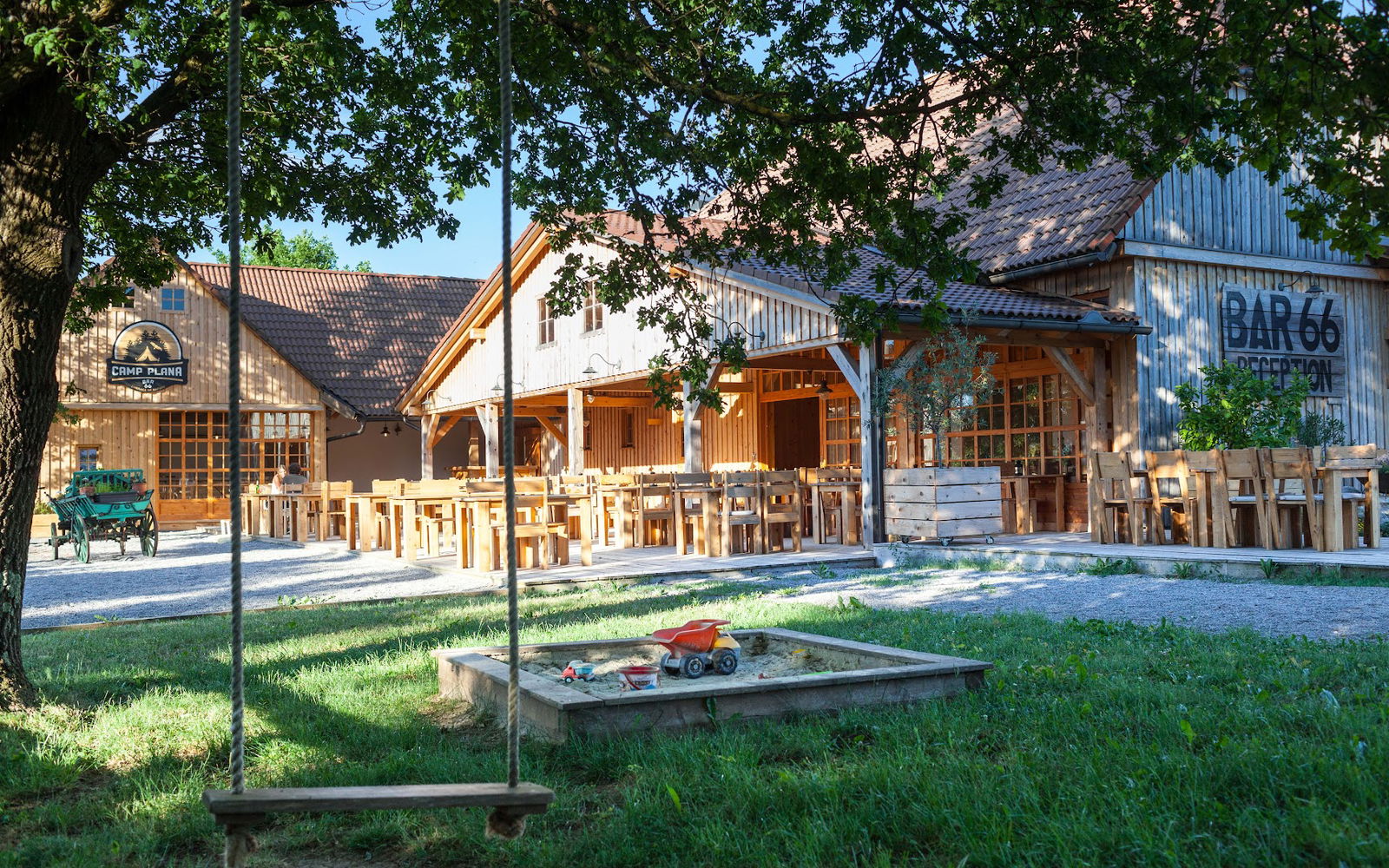 Camping Plana & Bar 66