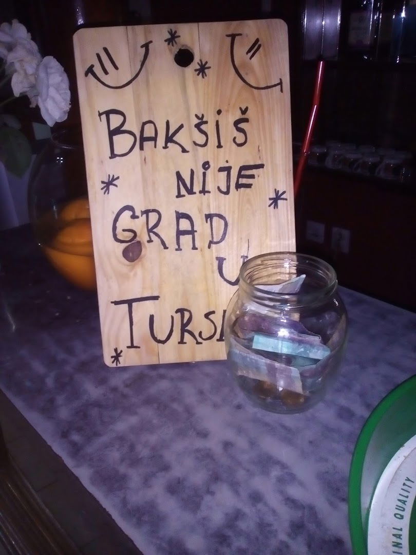 Poljoprivredna apoteka Ras Sremski Mihaljevci