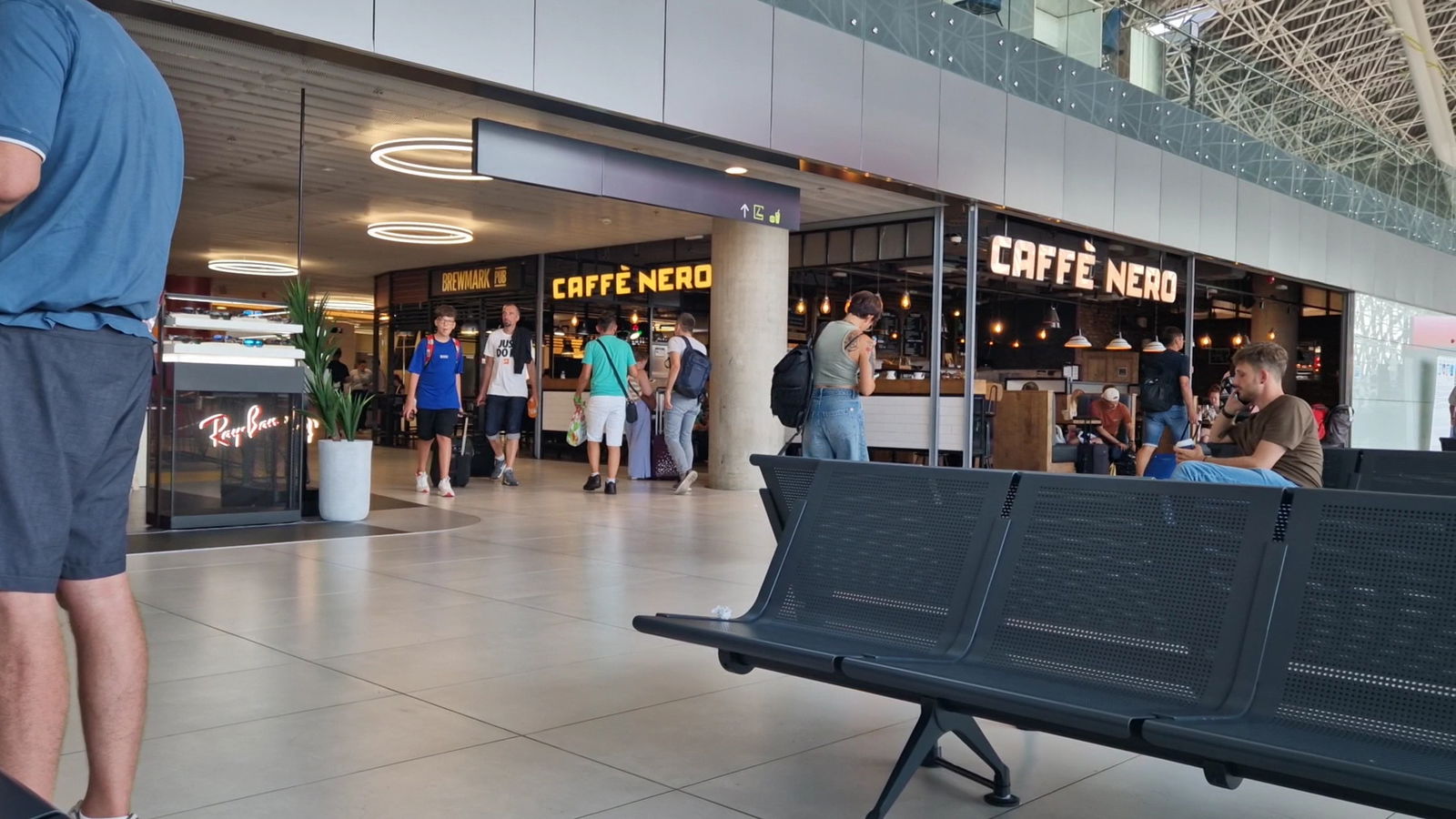 Cafe Nero - Departures Lounge