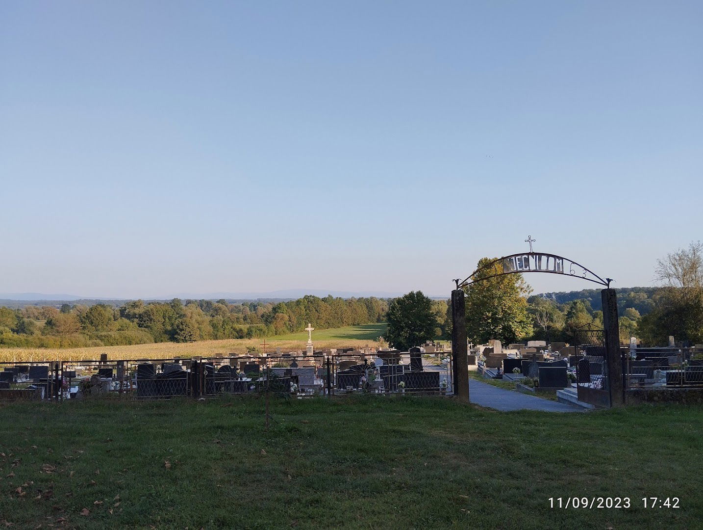 Tomašica cemetery