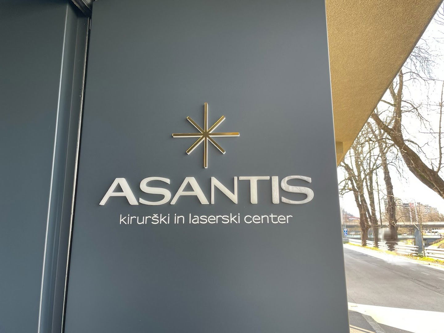 Asantis - Dermacenter dr. Pirš