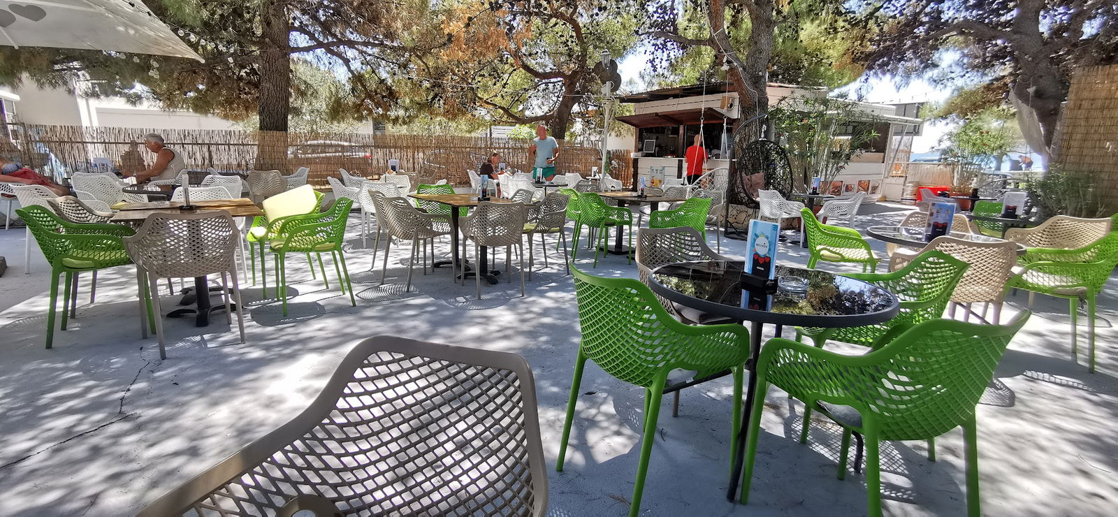 Fast Food & Beach Bar "Olá Amigo"