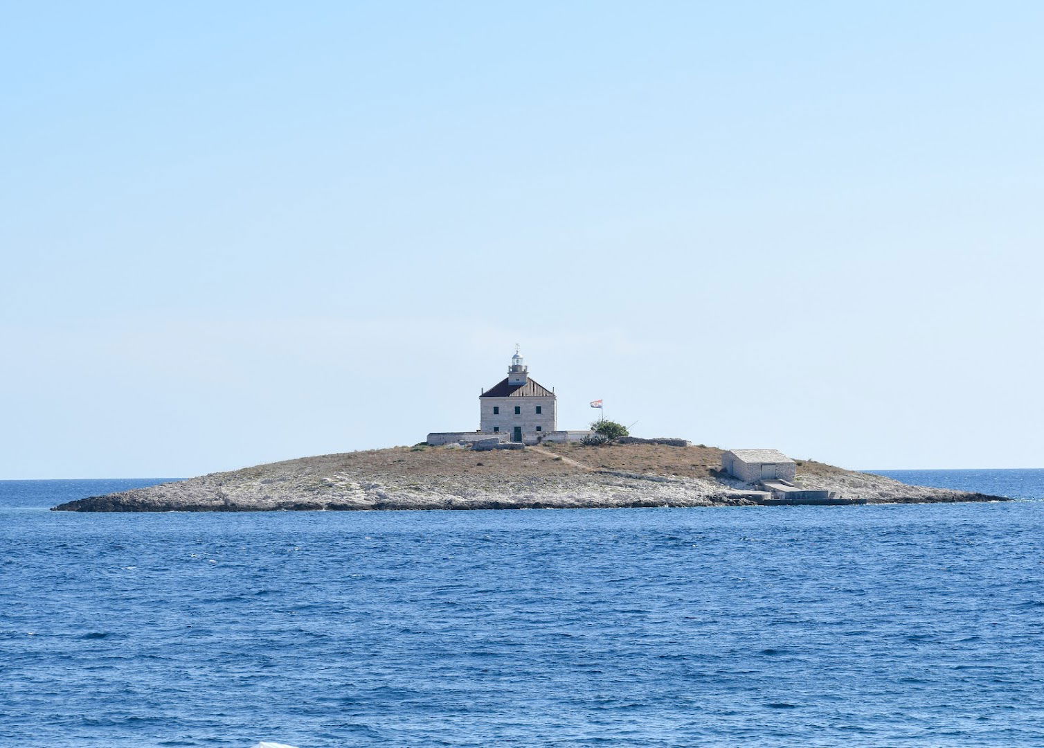 Pokonji Dol Lighthouse