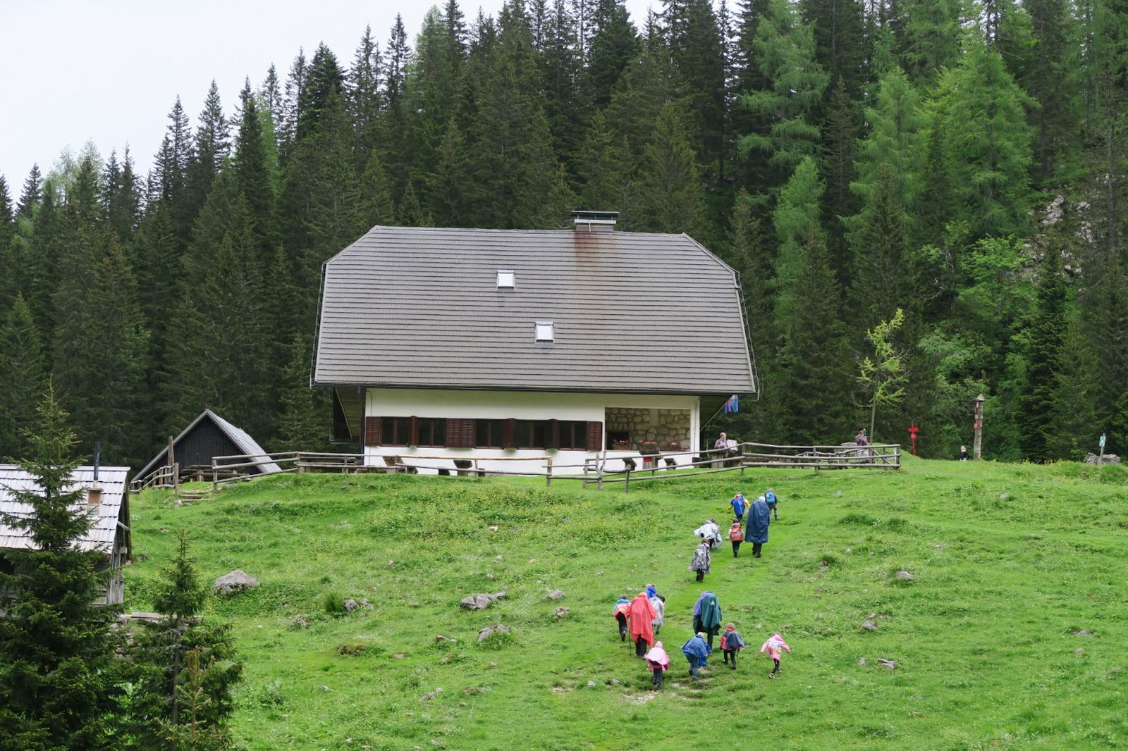 Koča na Planini pri Jezeru