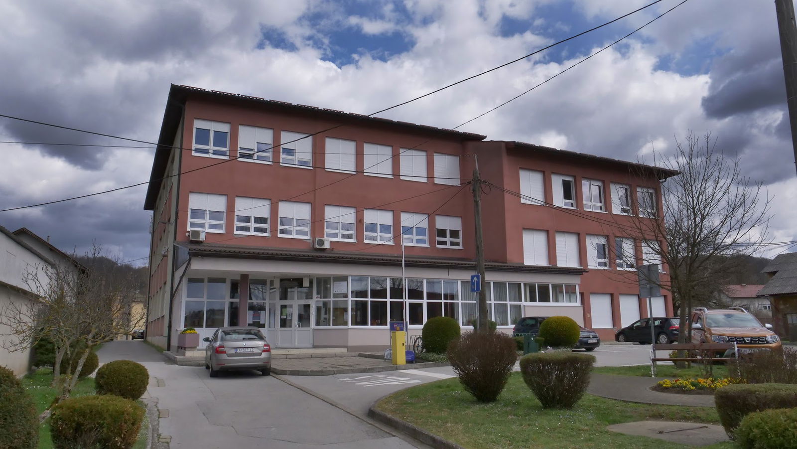 Srednja škola Duga Resa