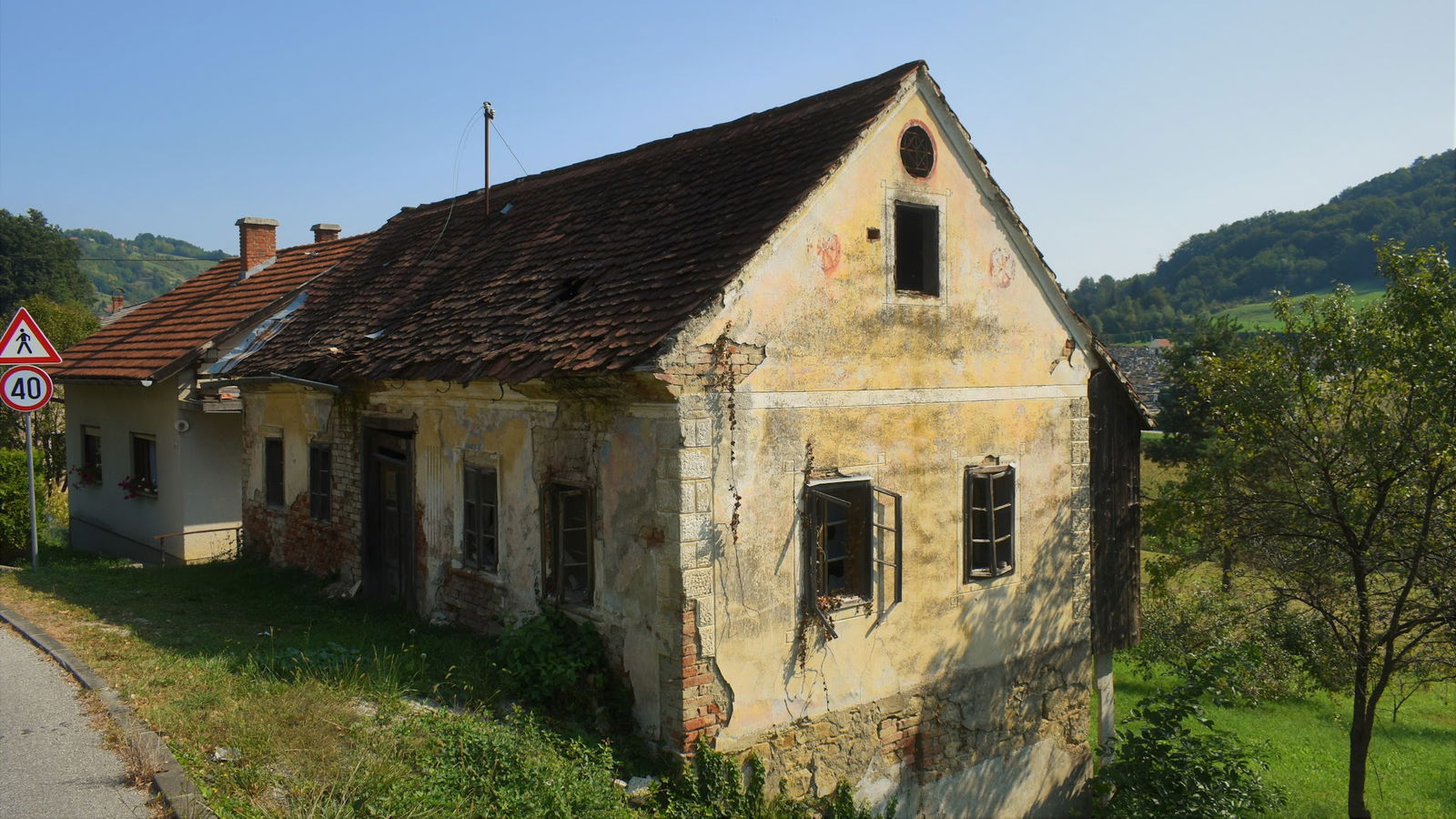Post office Desinić