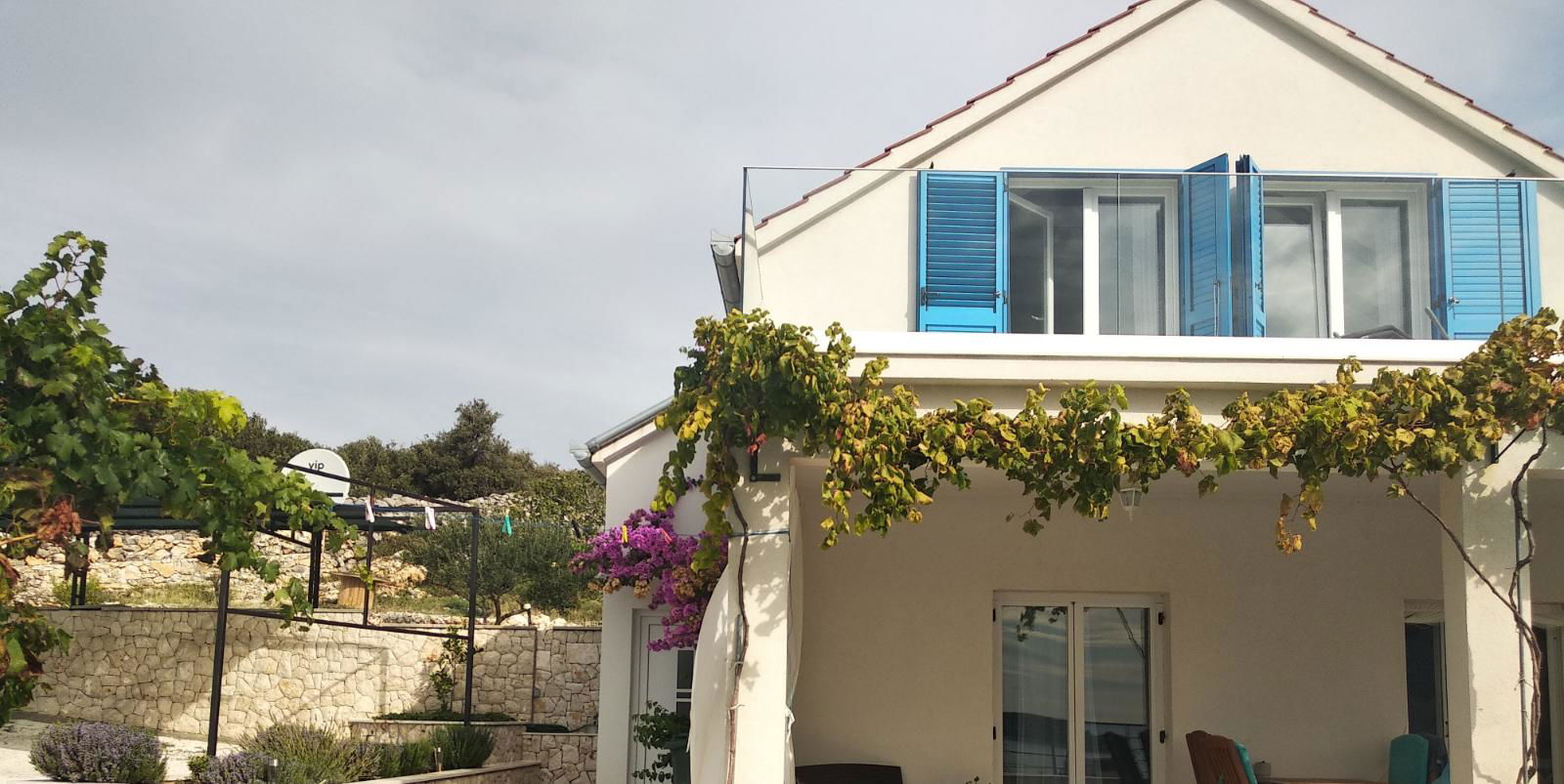 Na brigu pool&jacuzzi house