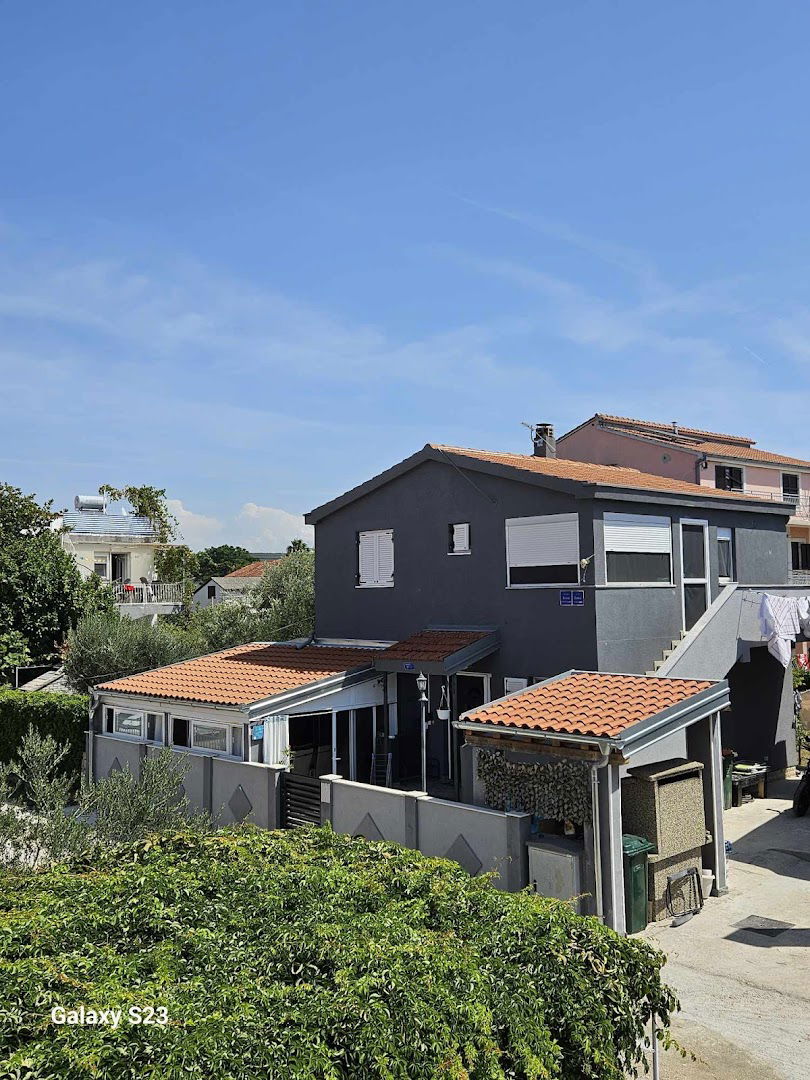 P'Stil kuća za odmor sa jacuzzyem Sukošan