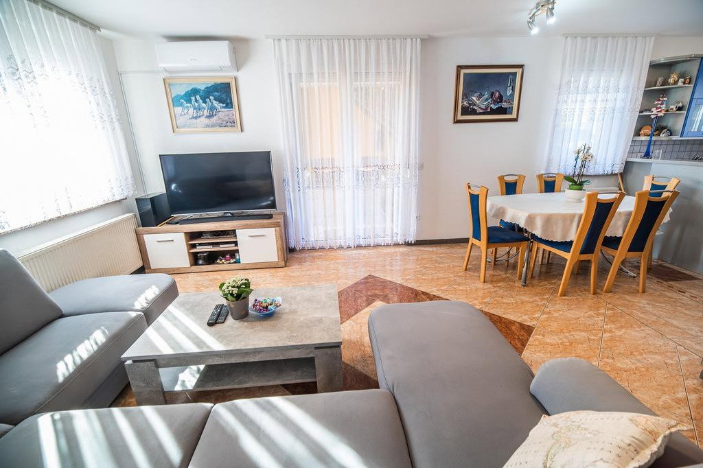 Apartments Želimlje