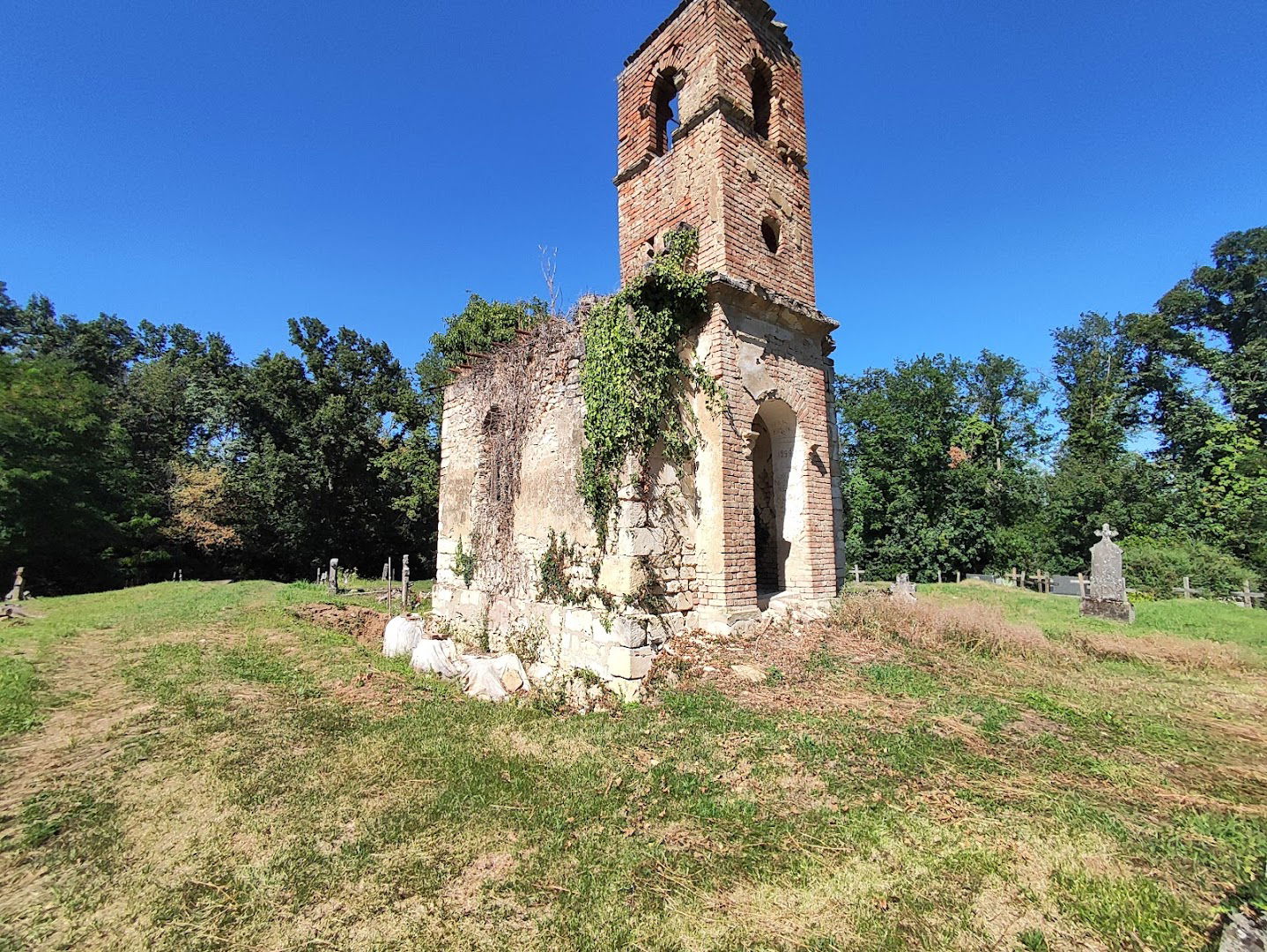 Churxh of St. Benedict (remains)