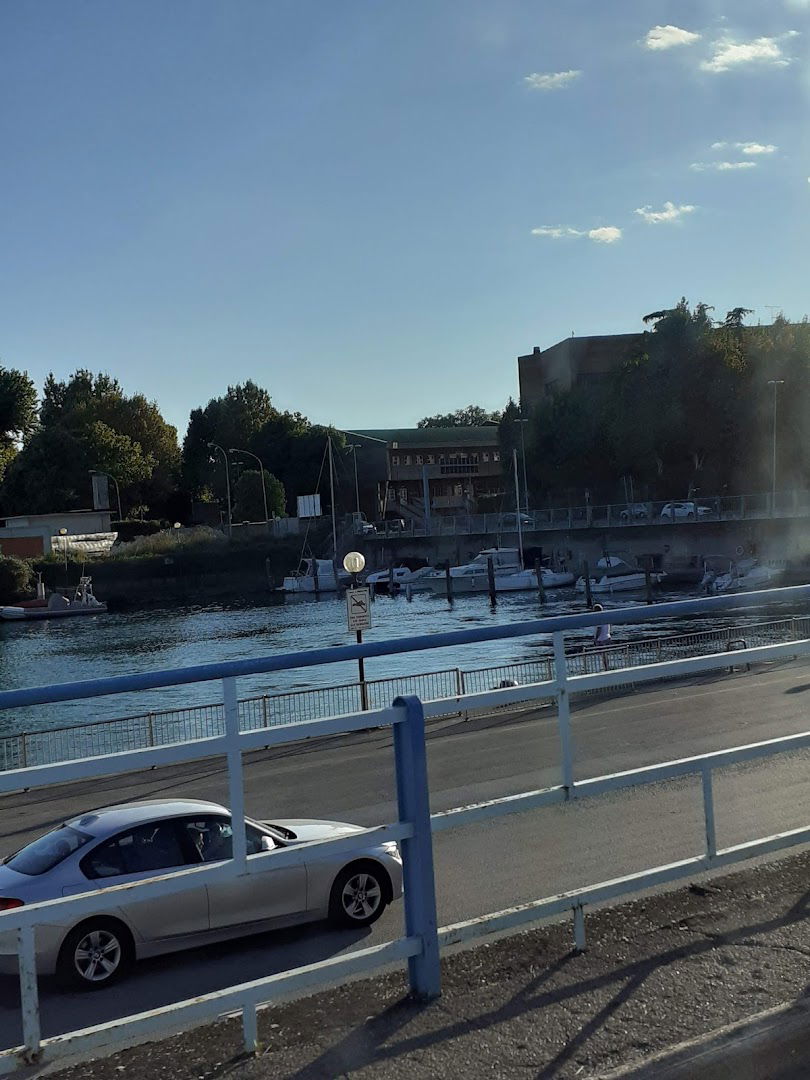 Autocarrozzeria Di Macuz Massimo