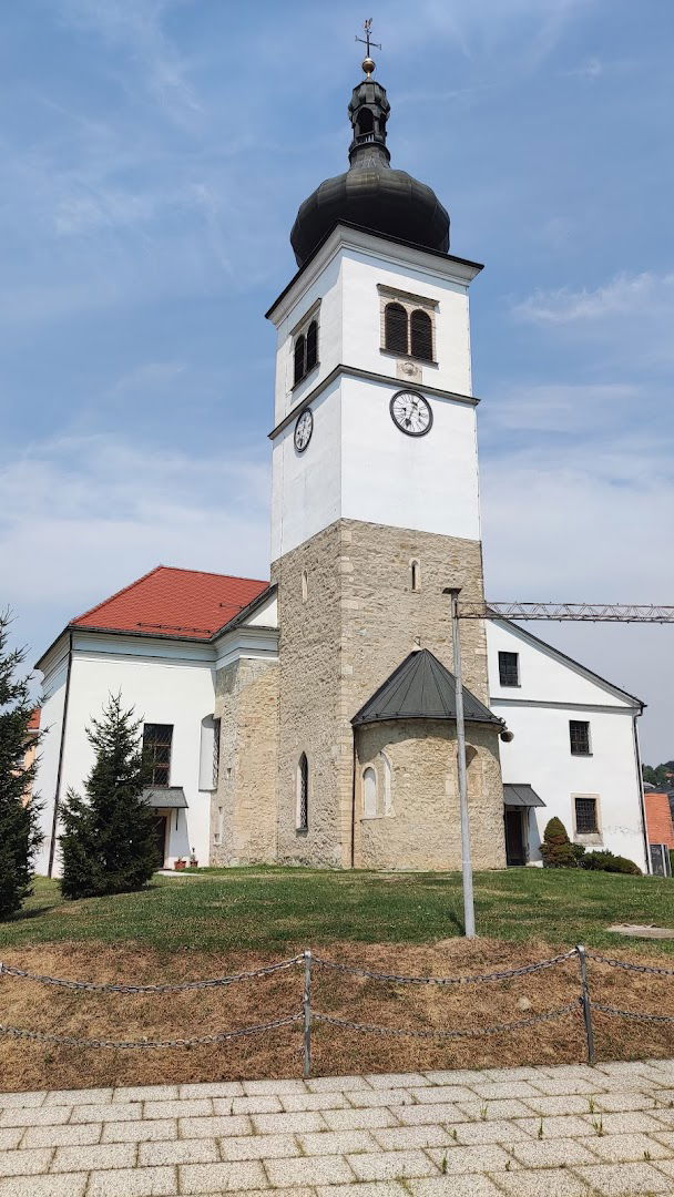 Župnijska cerkev Svete Trojice