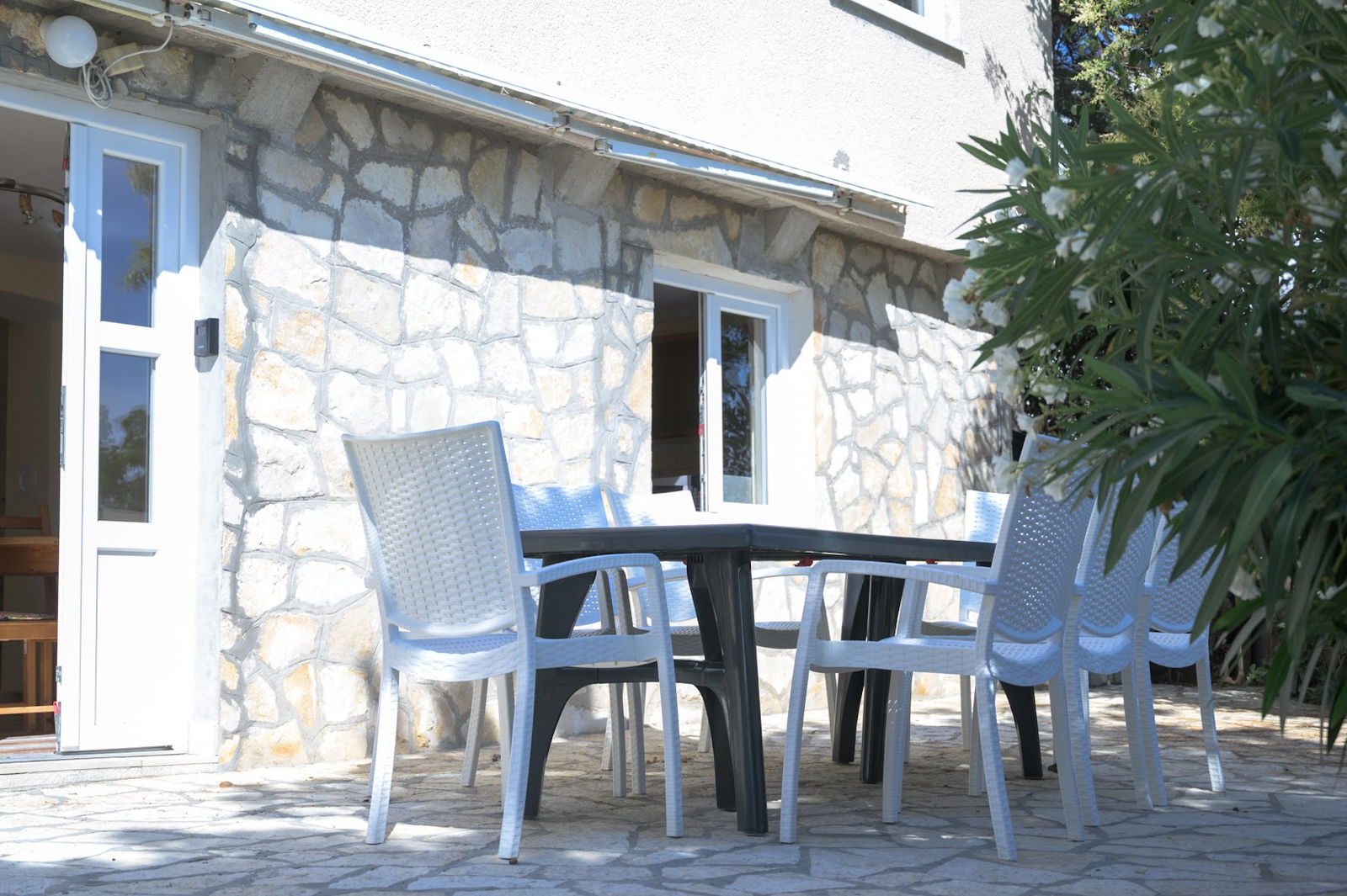 Beachfront House Ivana with Pool (up to 14 people)