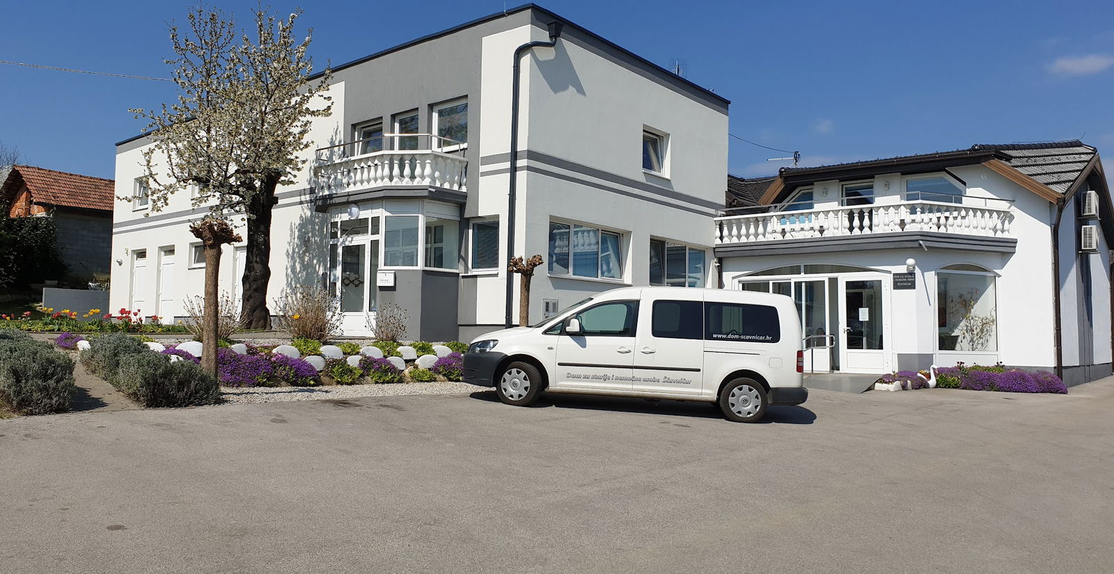 Dom za starije i nemoćne osobe Ščavničar