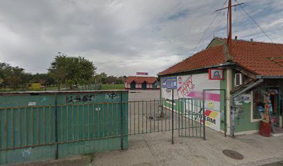 Javna česma "Strelište", pijaca