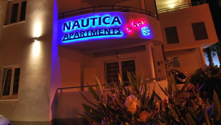 Nautica Apartments & Spa