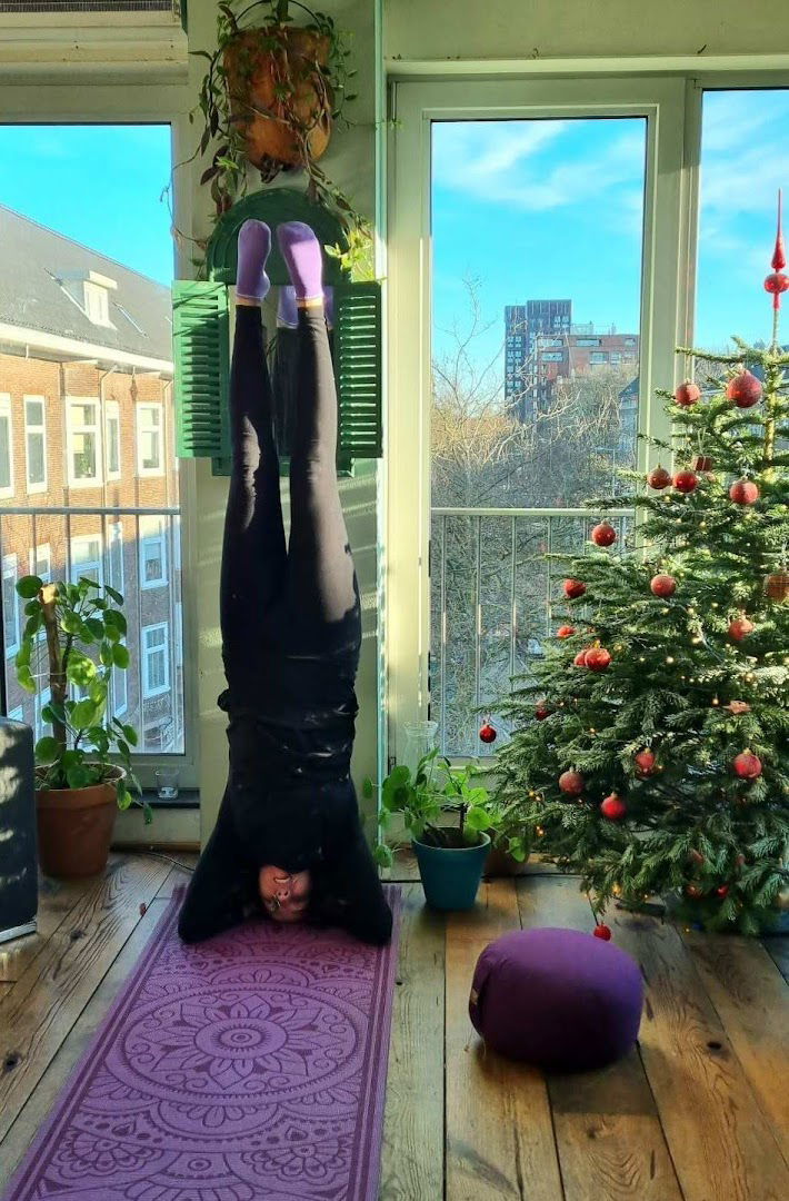 SUZANA LAH YOGA STUDIO BEOGRAD