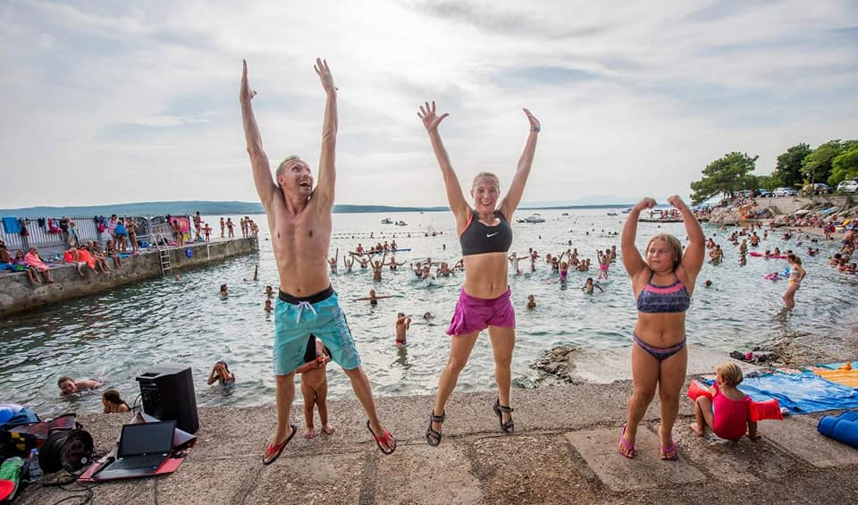 UDRUGA ZA PLES I REKREACIJU RIVER DANCE KARLOVAC