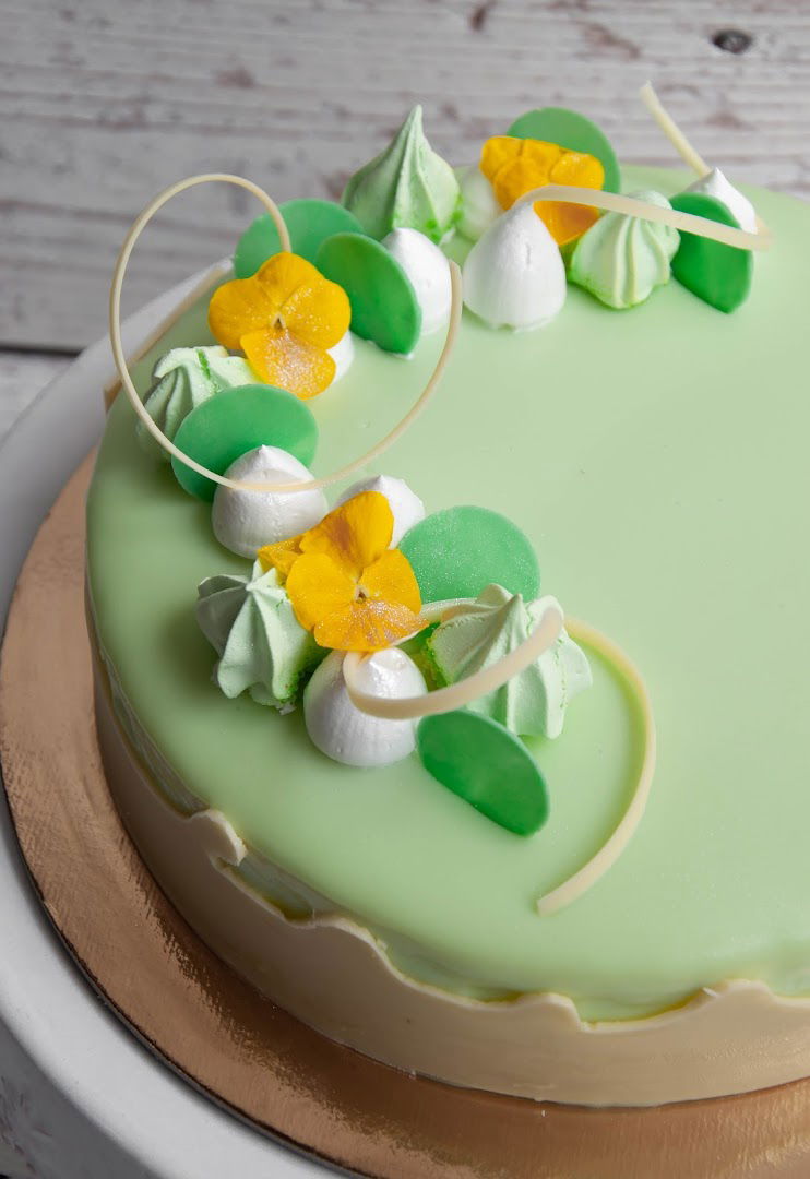 IZO d.o.o. Balići ( Svadbene torte Rođendanske torte Kolači Istra)