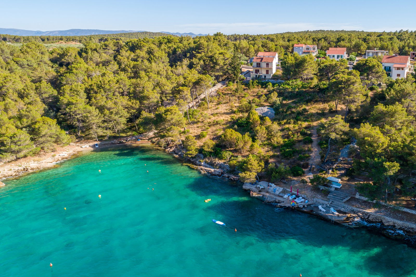 ELENA APARTMANI UVALA MAKARAC BRAČ