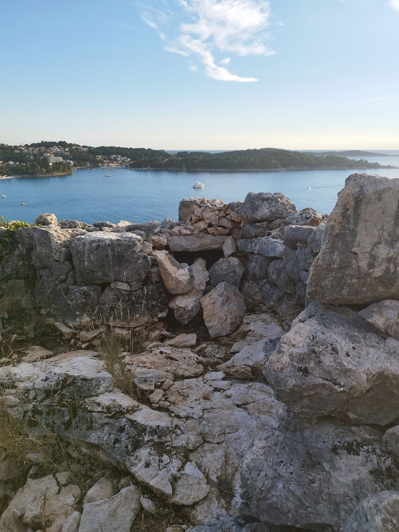 Viewpoint on ancient stone wall