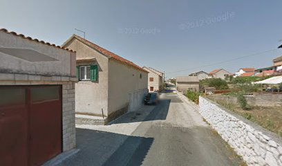 AUTOPRIJEVOZNIK IVAN ABRAMOVIĆ ŠIBENIK