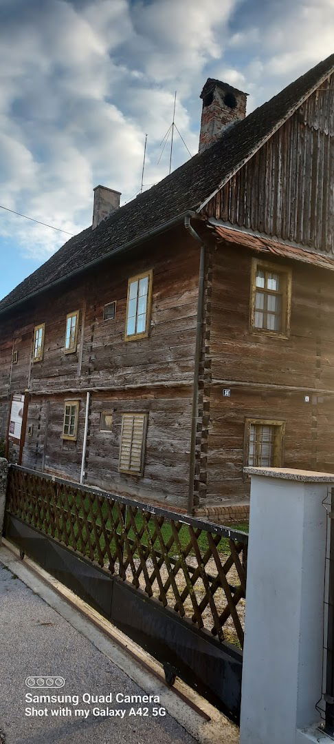 Župni dvor Staro Čiče-Vukovina