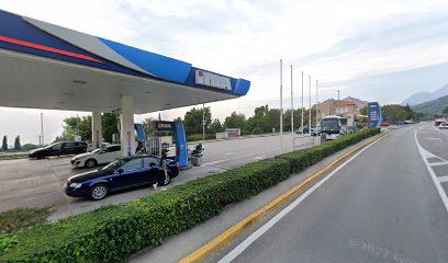 Makarska Petrol Station Ina