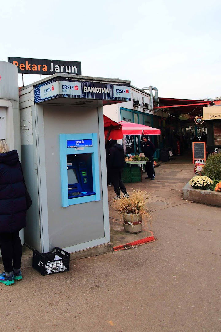 Erste Bankomat