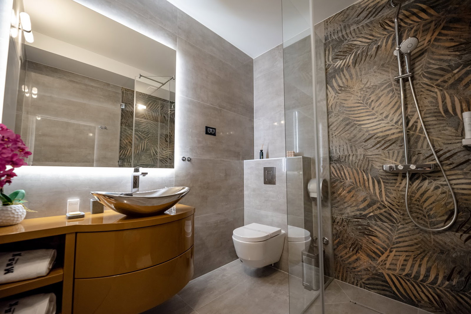 Mrak Zadar Exclusive