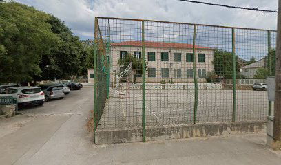 Osnovna škola Starigrad