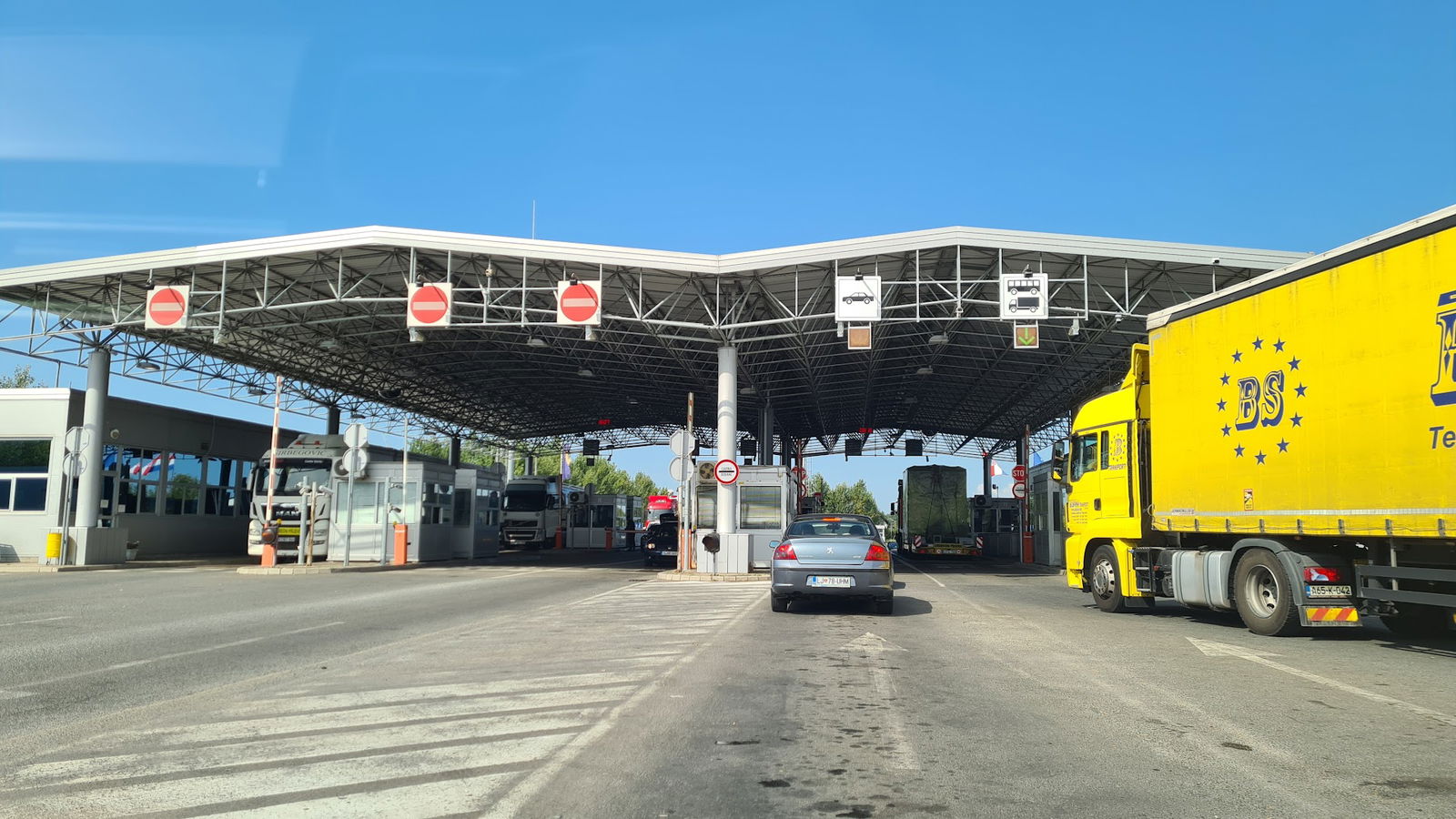 Granični prijelaz Donja Gradina (BiH)