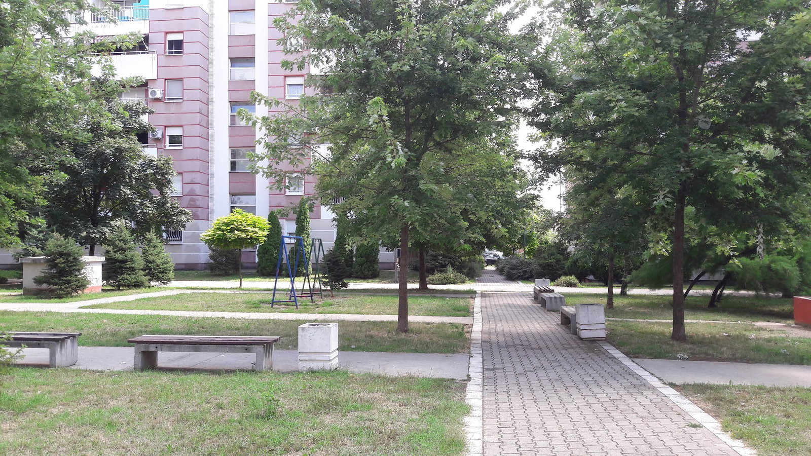 Park "Pink buildings"