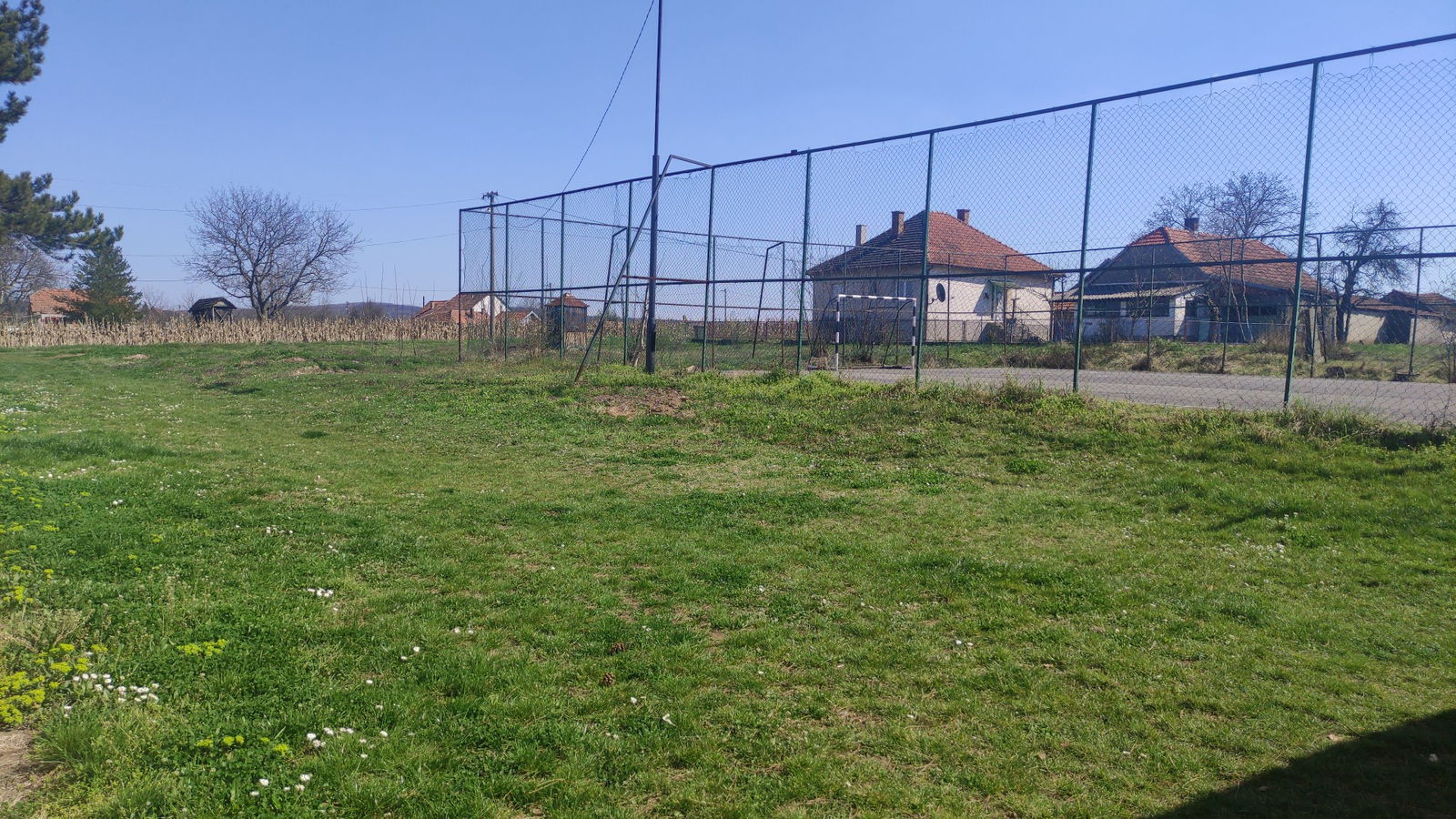 ОШ "Кнез Сима Марковић'' | издвојено одељење Равни гај