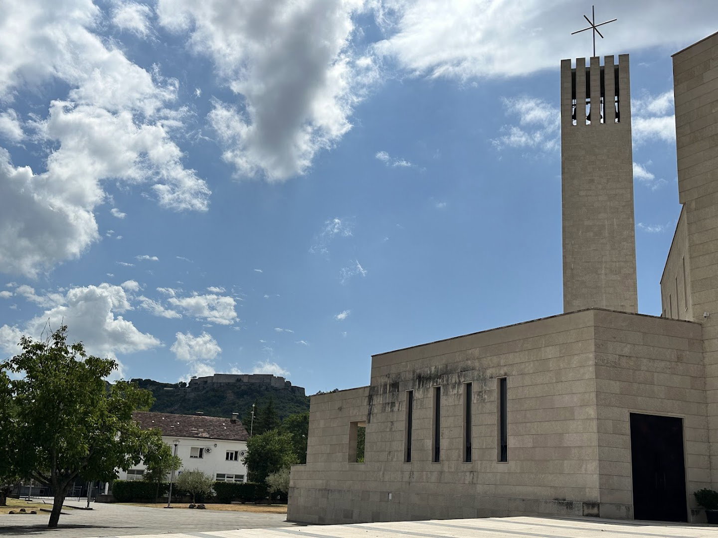 Crkva Gospe Velikog Hrvatskog Krsnog Zavjeta